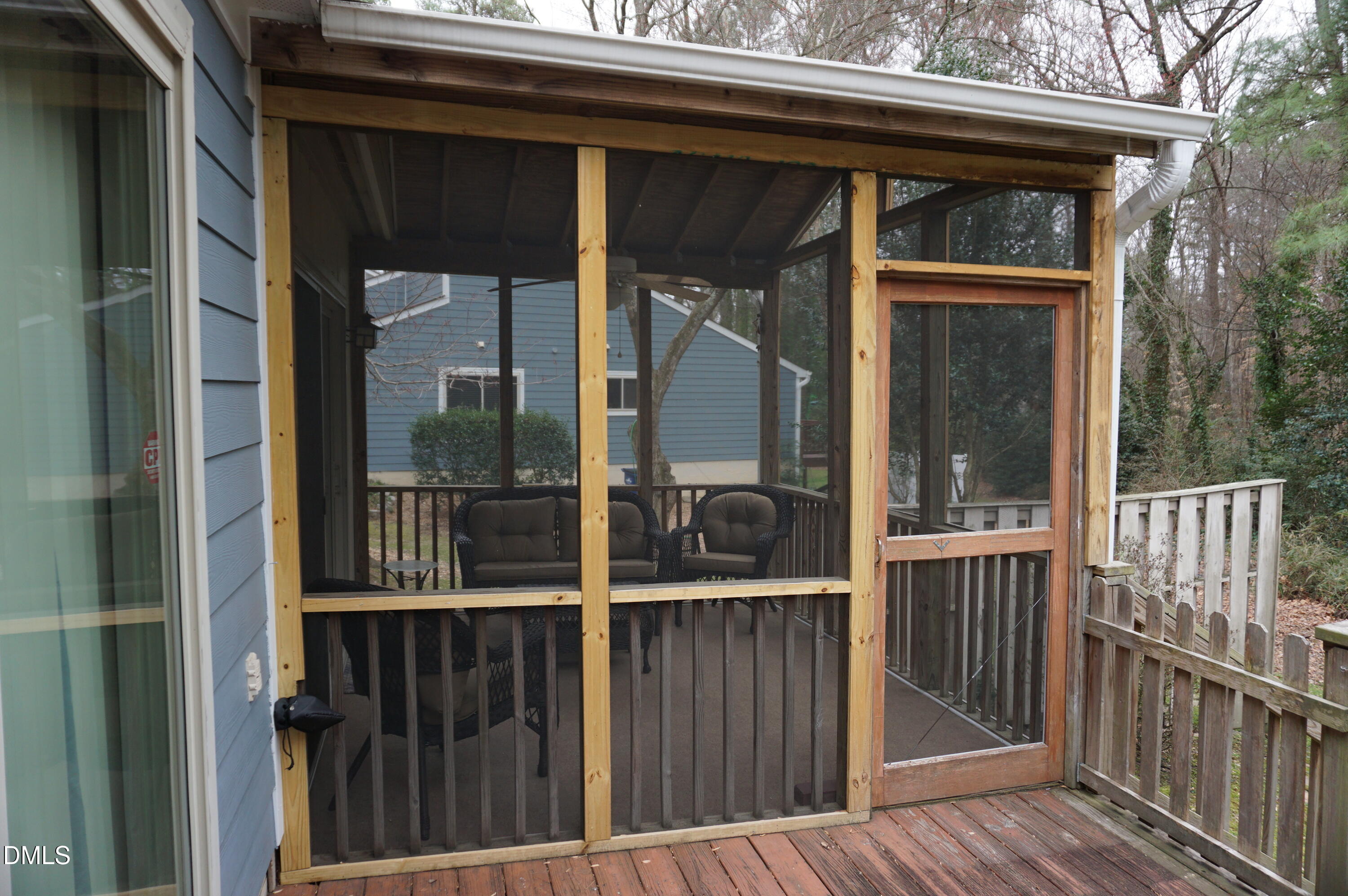 5813 Branchwood Road Raleigh, NC 27609 - Photo 2 of 53 DSC06448