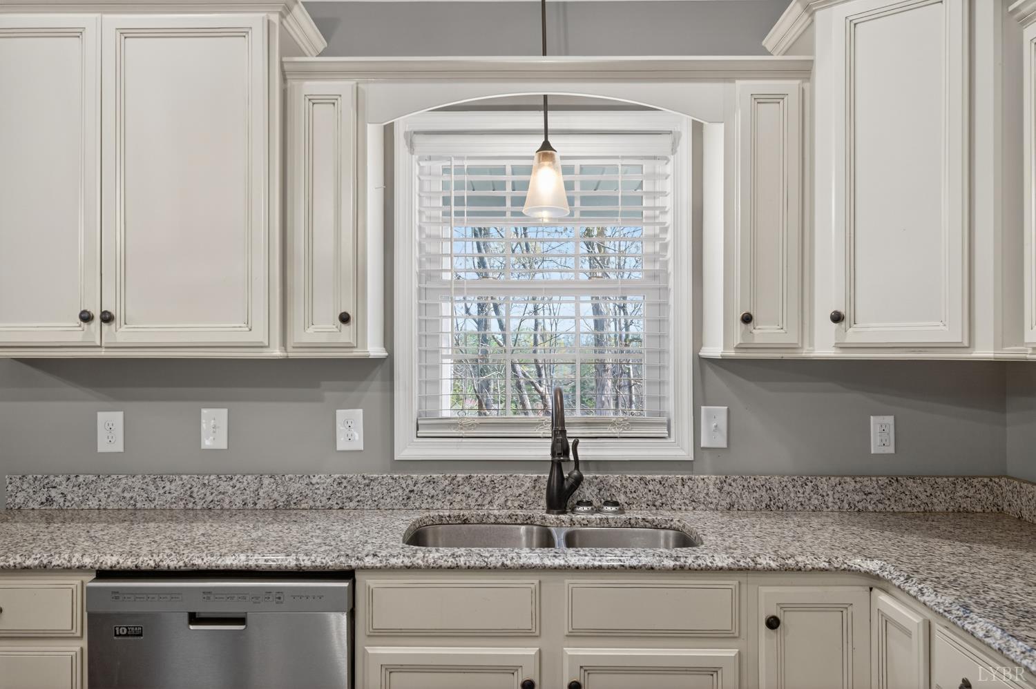 1722 Country Club Road Appomattox, VA 24522 - Photo 12 of 51