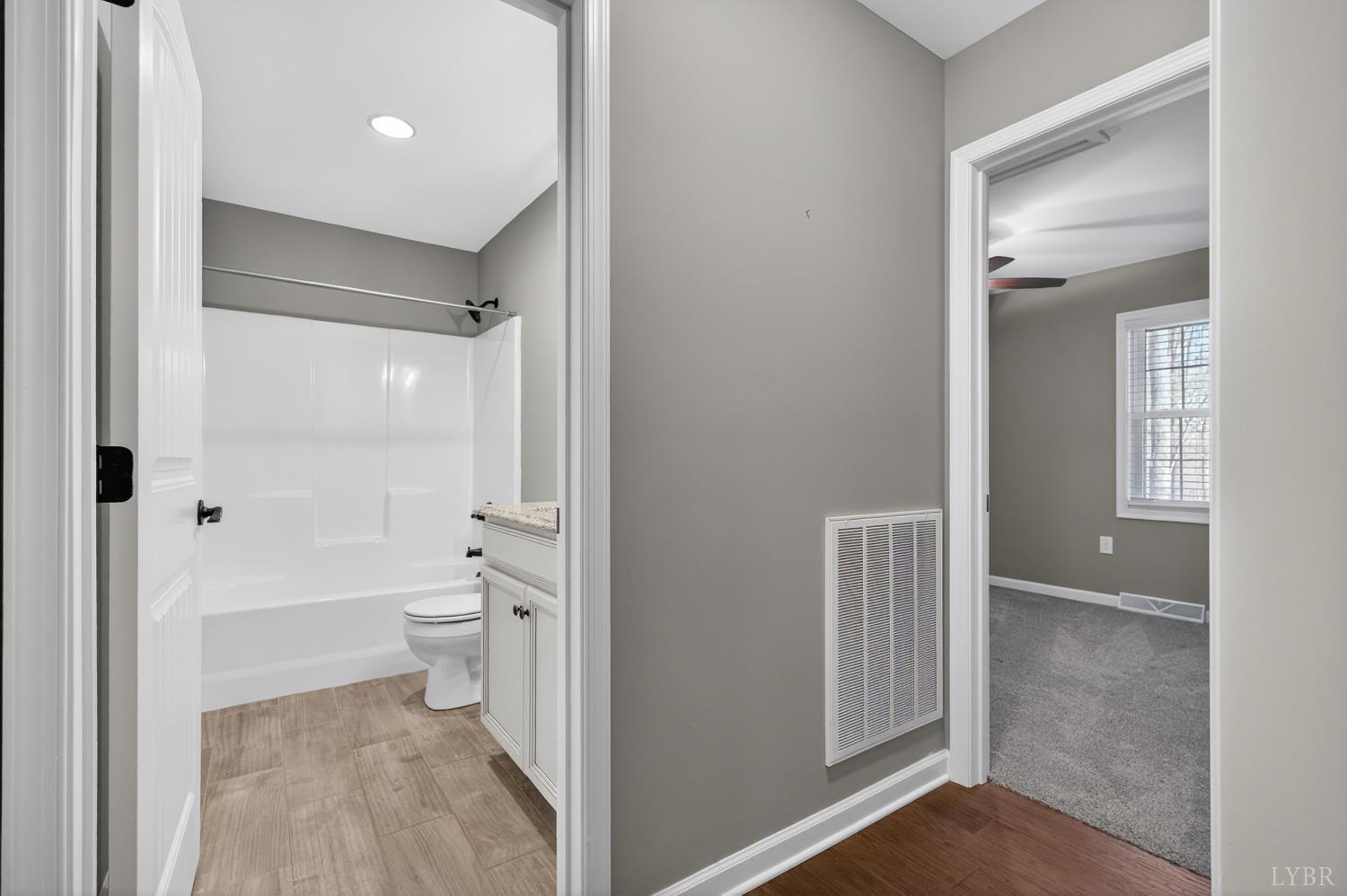 1722 Country Club Road Appomattox, VA 24522 - Photo 13 of 51