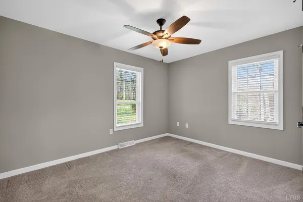 $459,000 | 1722 Country Club Road, Appomattox, VA 24522
