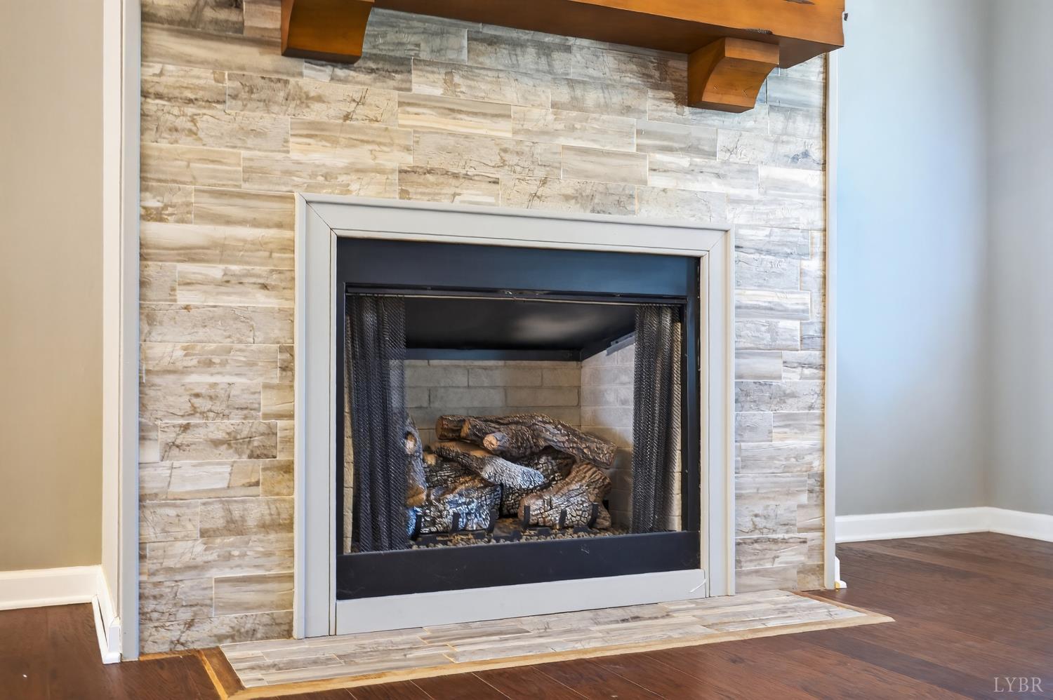 1722 Country Club Road Appomattox, VA 24522 - Photo 4 of 51