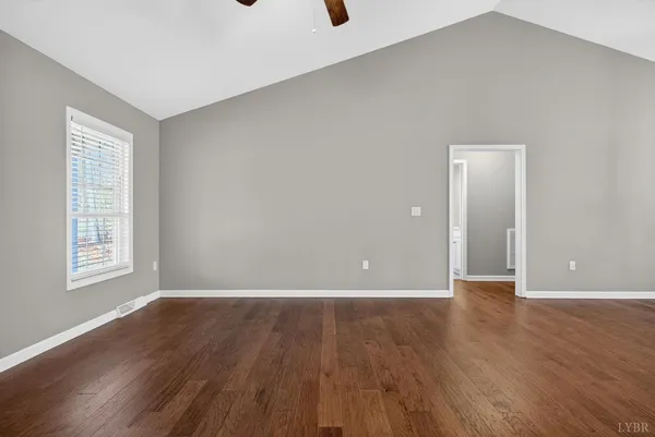 $459,000 | 1722 Country Club Road, Appomattox, VA 24522