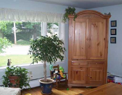 369 Sowams Road Barrington, RI 02806 - Photo 4 of 5 Other.