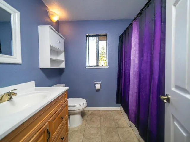 $320,000 | 17 West Lancaster Drive, Stockton, CA 95207