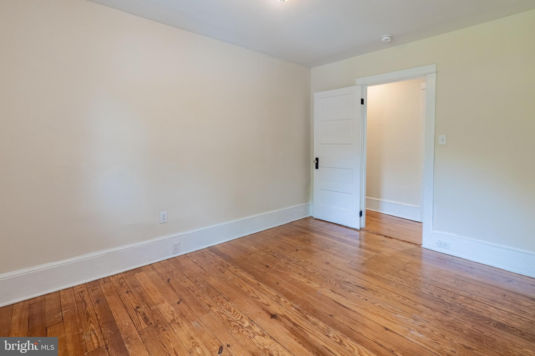 2183 South Main Road Vineland, NJ 08361 - Photo 16 of 24 Bedroom 1