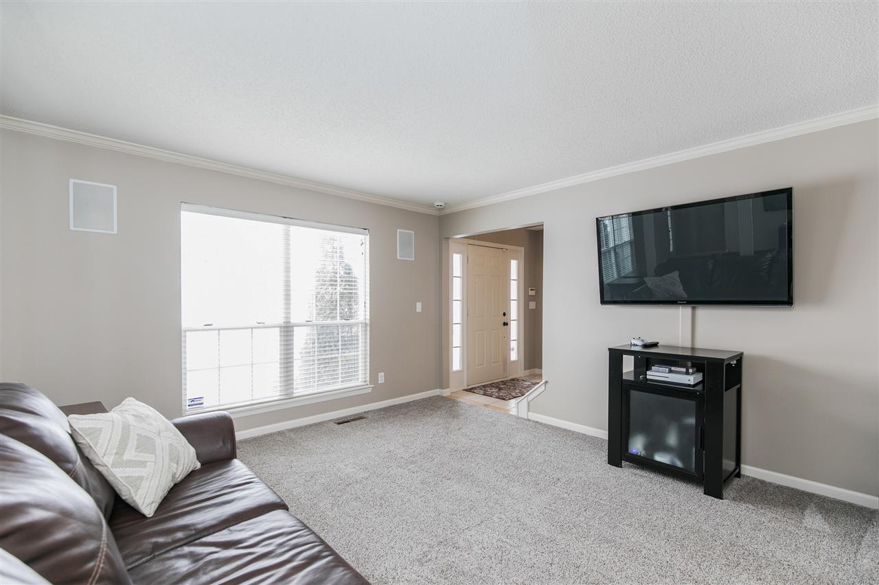 213 Stoney Point Road Southwest Cedar Rapids, IA 52404 - Photo 5 of 29 Gallery Image 5