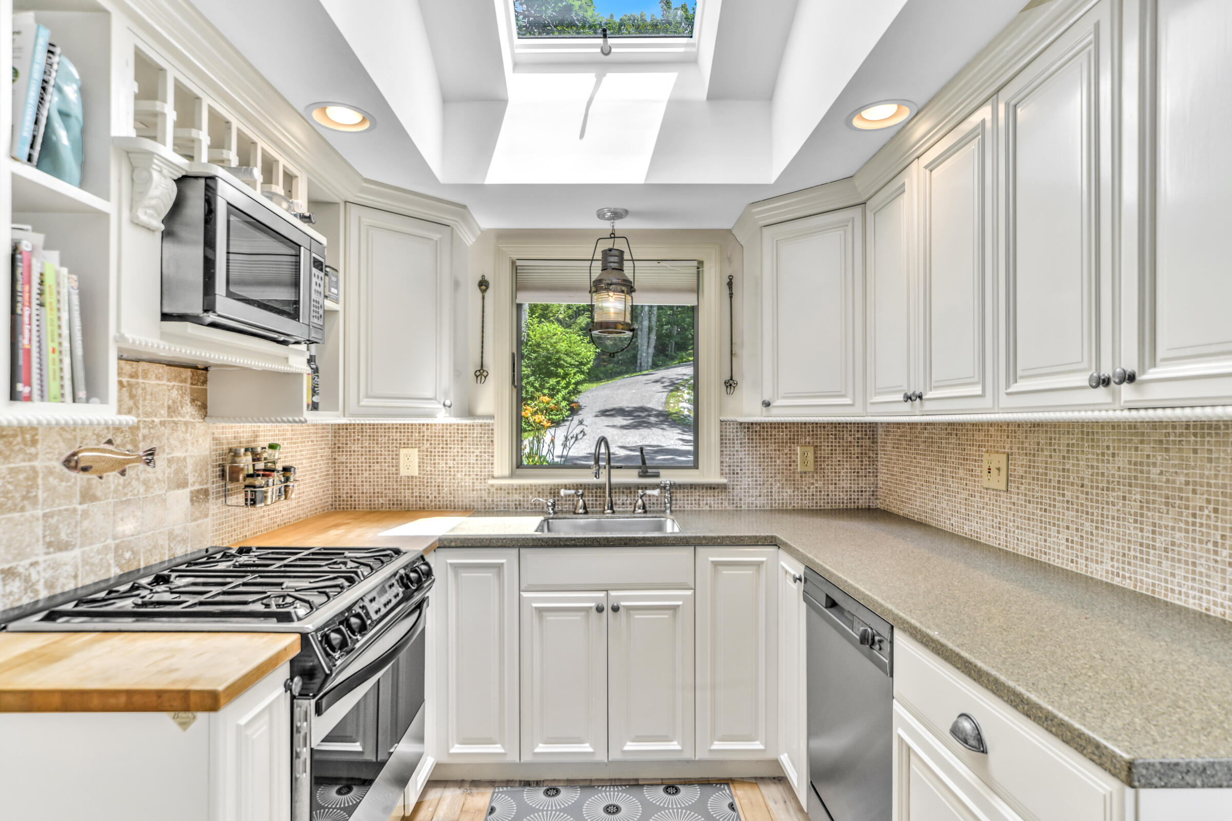 39 Samoset Trail East Boothbay, ME 04544 - Photo 11 of 46 108419-grhd-30