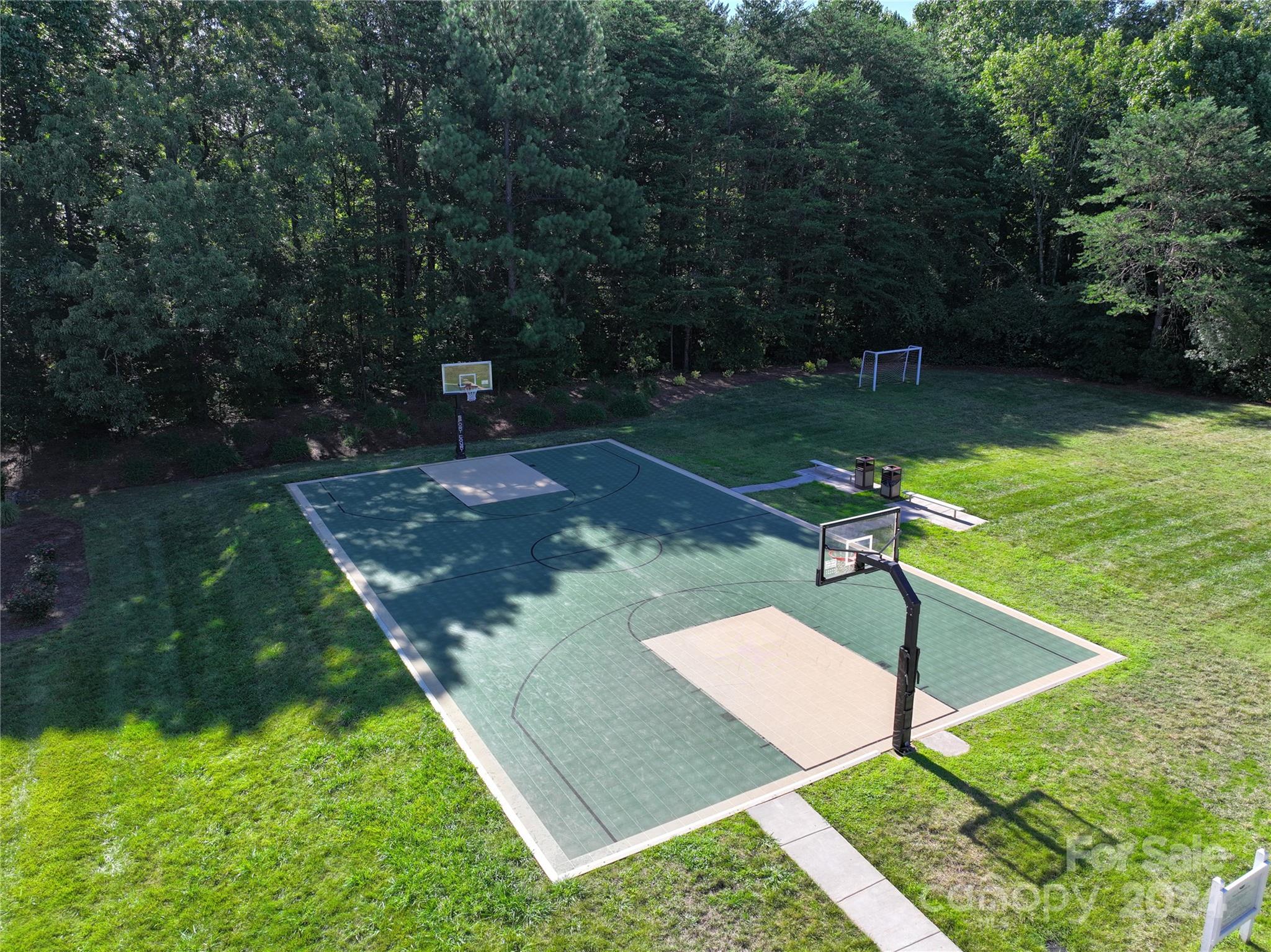 15110 MacBeth Court Huntersville, NC 28078 - Photo 33 of 36 a view of a backyard