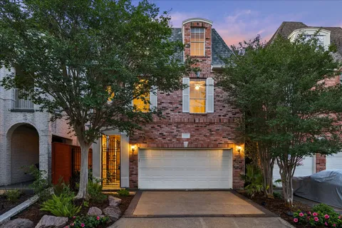 $599,900 | 5312 Hidalgo Street, Houston, TX 77056