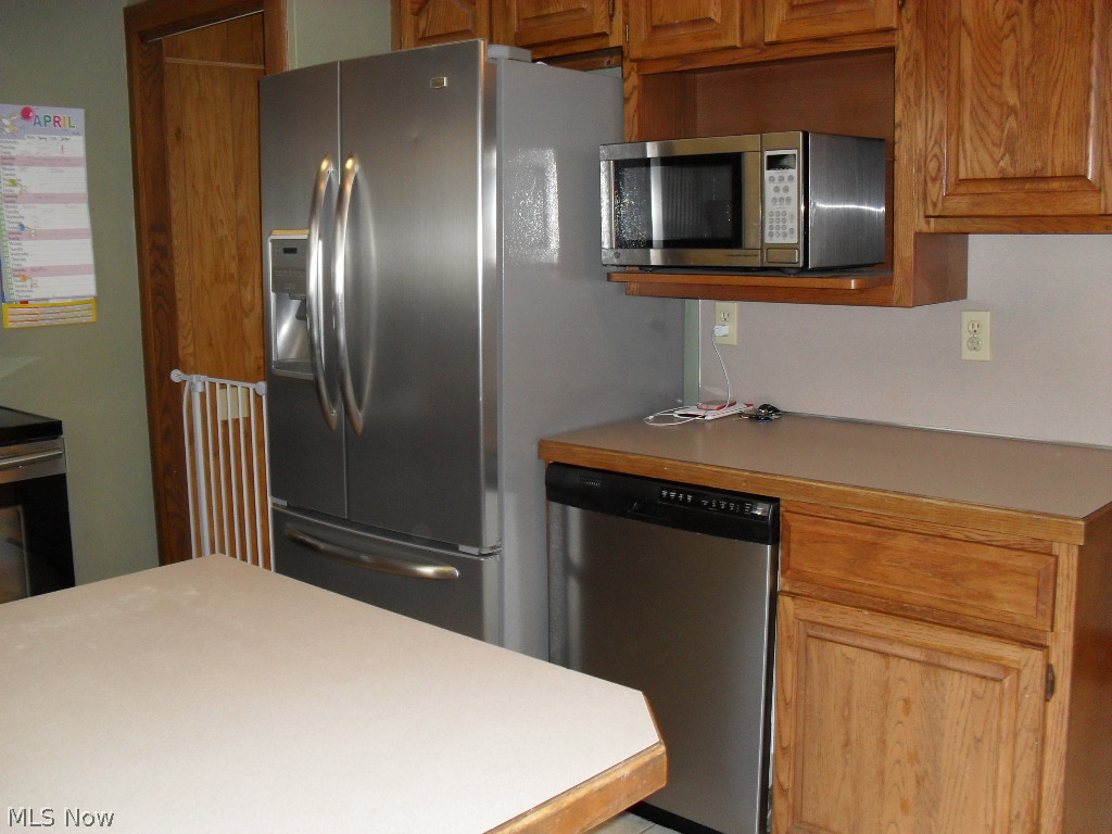 1252 West Nimisila Road New Franklin, OH 44216 - Photo 7 of 18