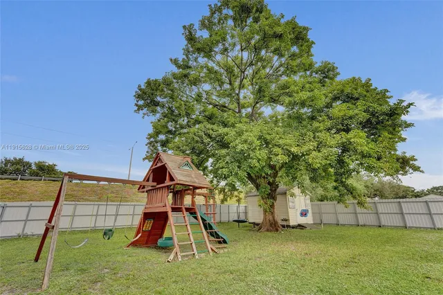 $3,000 | 6283 Sherman Street, Unit 6283, Hollywood, FL 33024