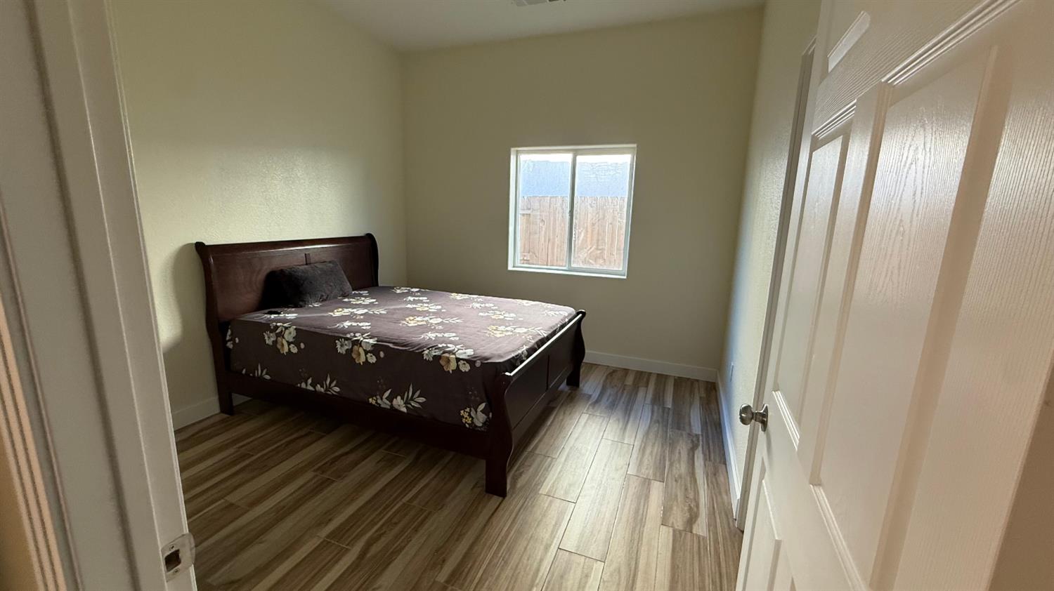 2772 Valley View Street Selma, CA 93662 - Photo 3 of 28