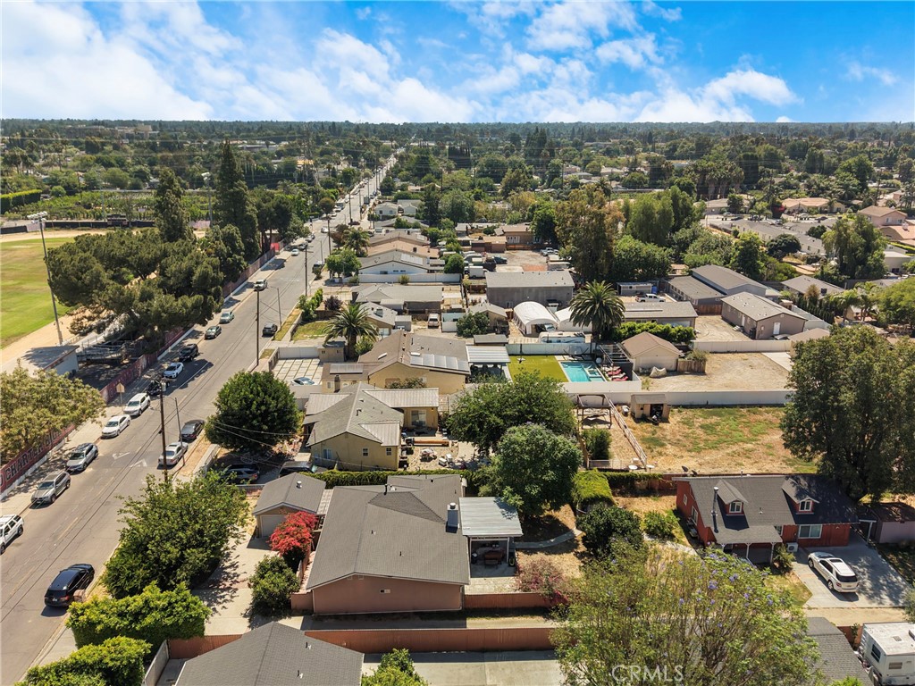 19000 Strathern Street Reseda, CA 91335 - Photo 40 of 42