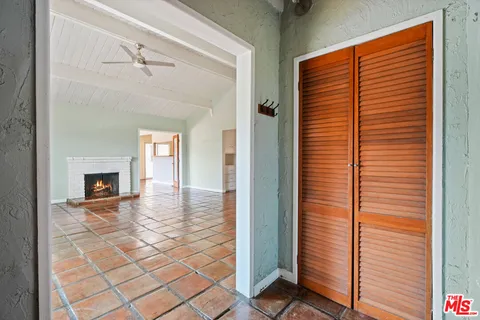 $1,750,000 | 2617 Hodgson Cir Drive, Topanga, CA 90290
