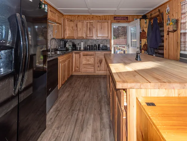 $156,900 | 134 18th Avenue, Madawaska, ME 04756