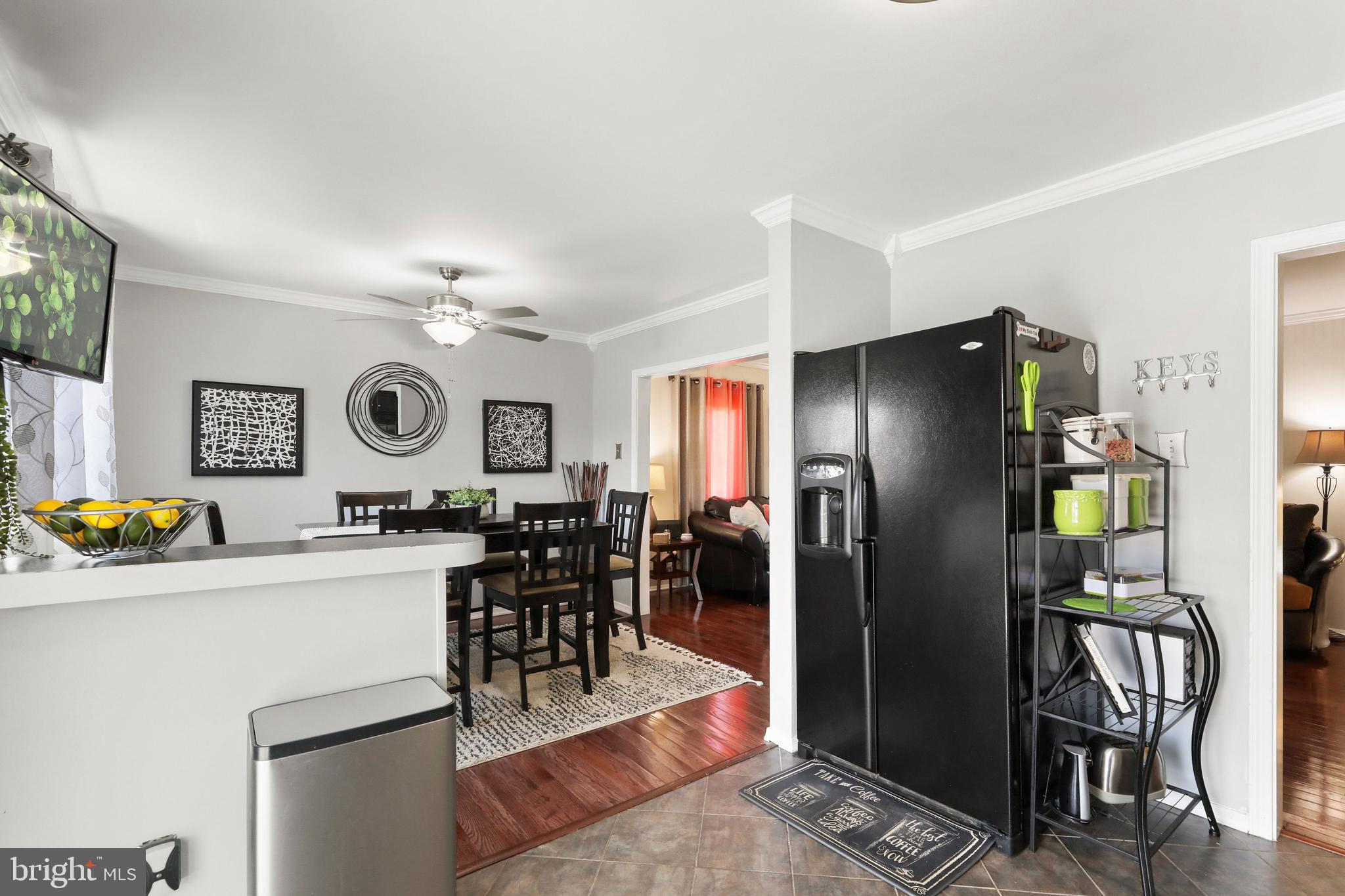 332 Yale Road Pemberton, NJ 08068 - Photo 11 of 33 Kitchen/Dining Room View
