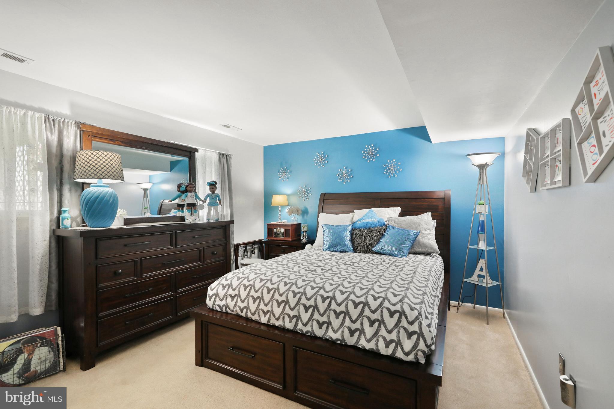 332 Yale Road Pemberton, NJ 08068 - Photo 21 of 33 Second Level Bedroom