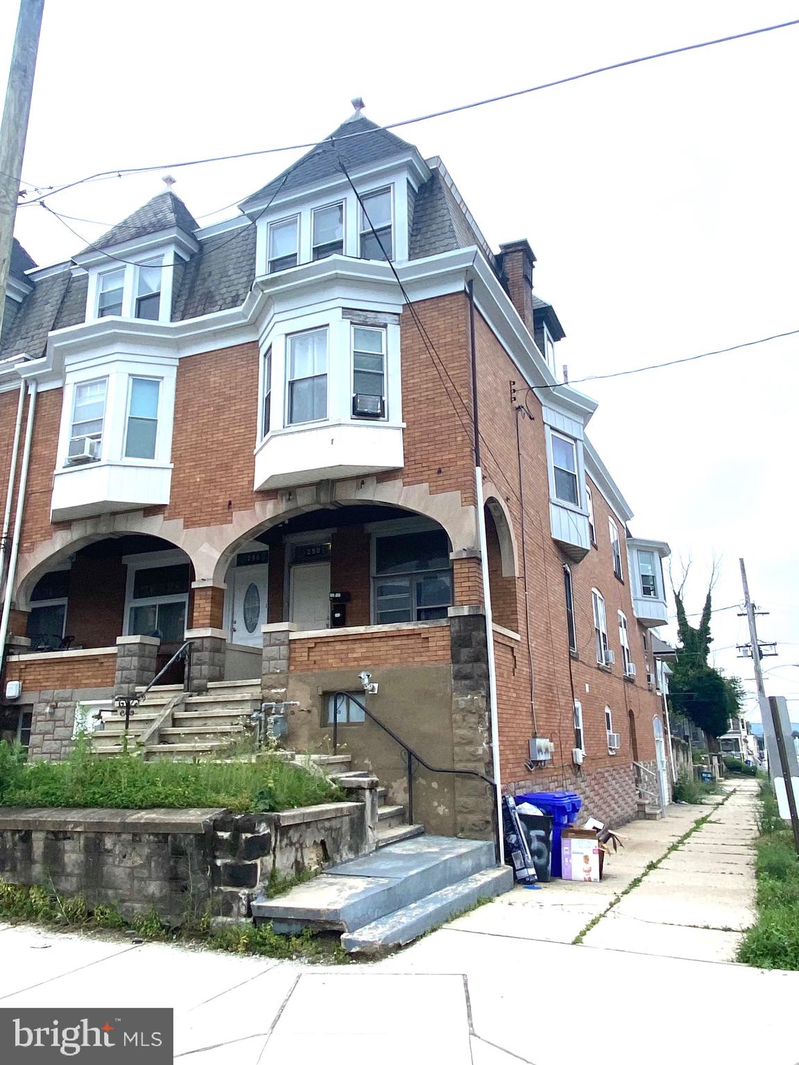 258 Jameson Place Reading, PA 19601 - Photo 1 of 30