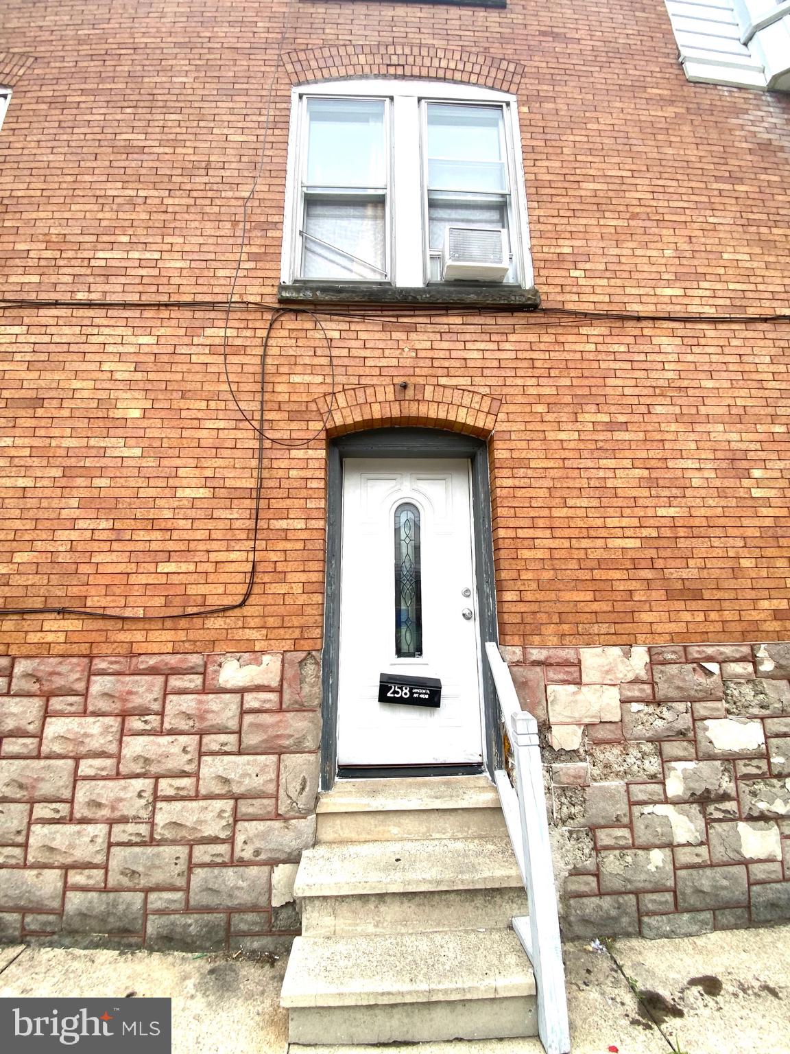 258 Jameson Place Reading, PA 19601 - Photo 6 of 30