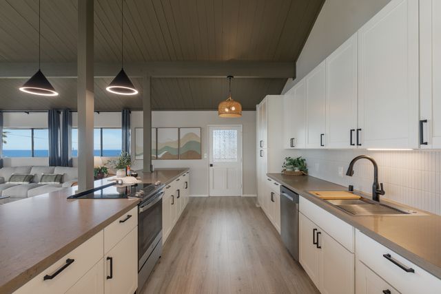 $950,000 | 74-839 Uluaoa Street, Kailua-Kona, HI 96740