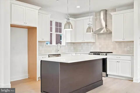 $930,000 | 212 Chestnut Street, Newtown Square, PA 19073