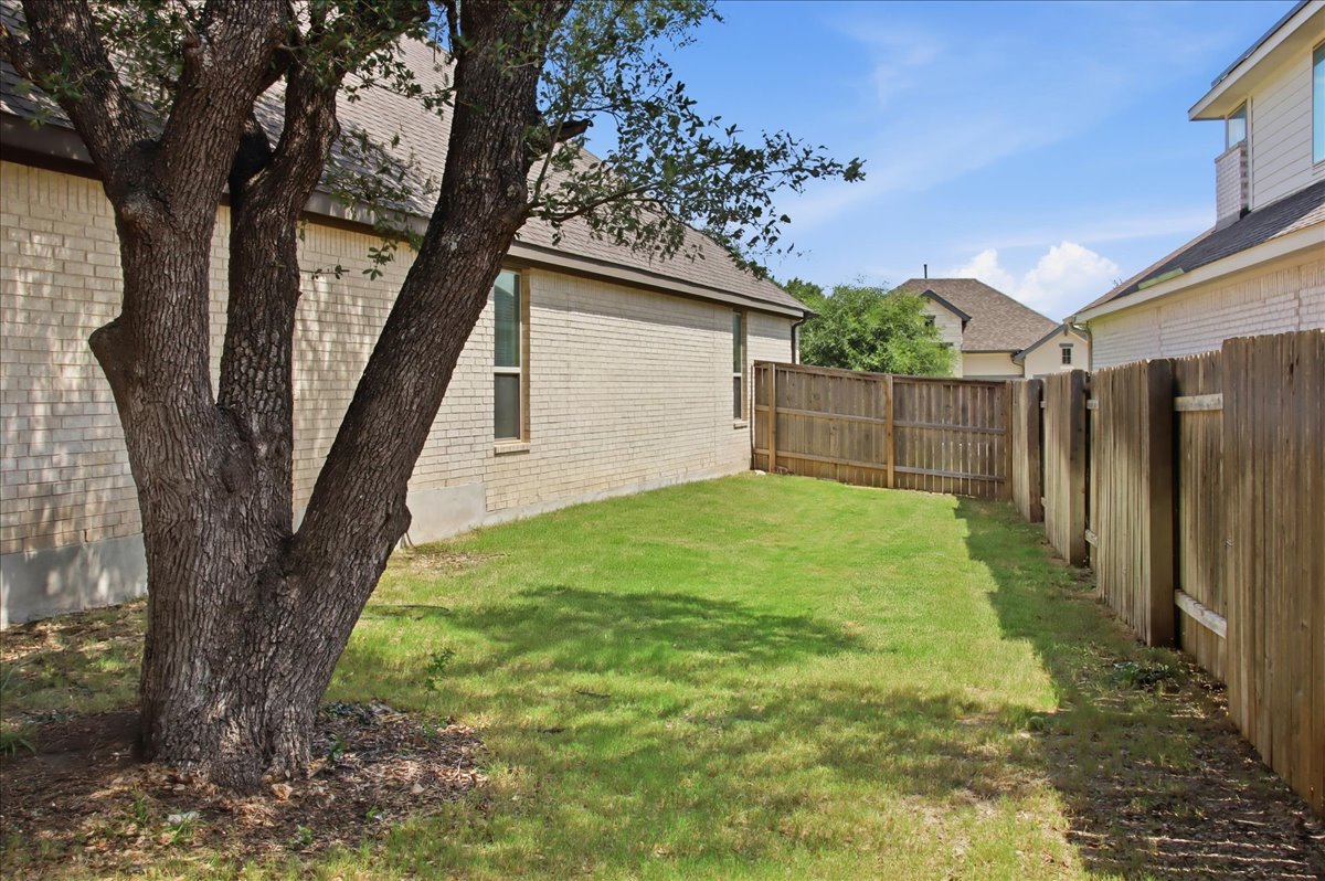 109 Rock Dock Road Georgetown, TX 78633 - Photo 35 of 39