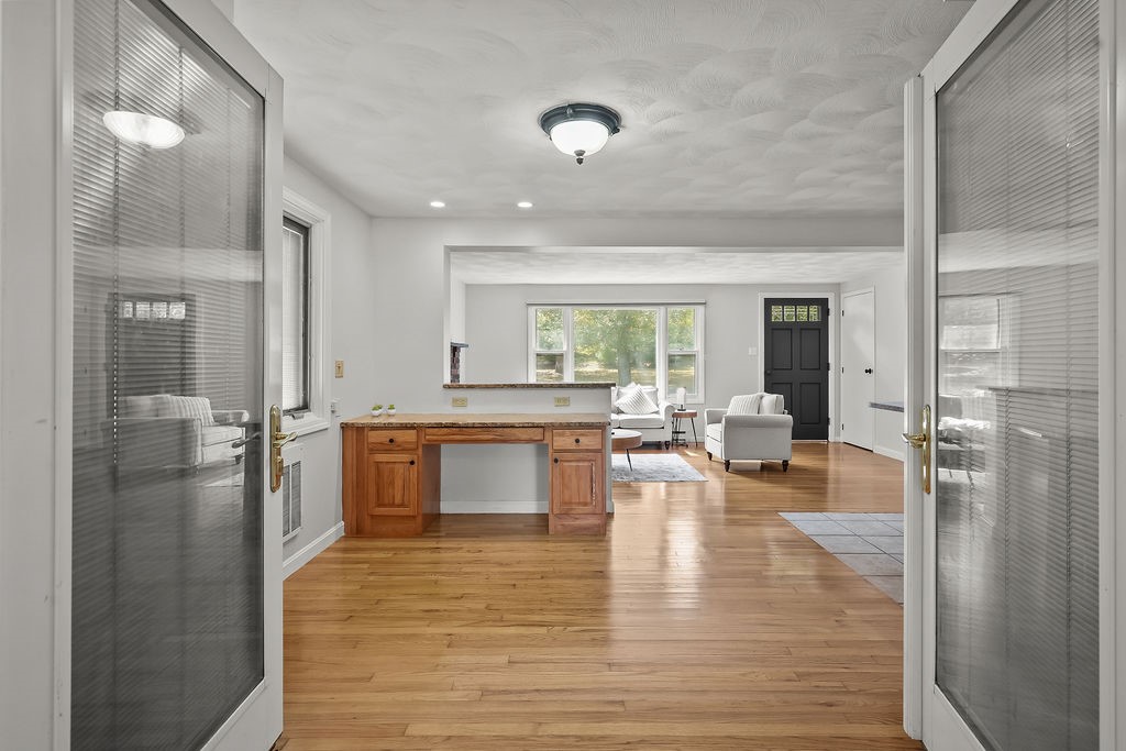 271 William Reynolds Road Exeter, RI 02822 - Photo 11 of 37