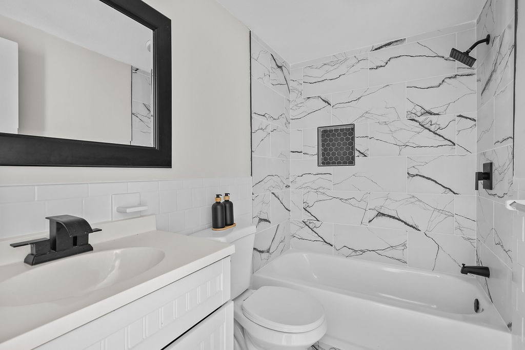 271 William Reynolds Road Exeter, RI 02822 - Photo 16 of 37