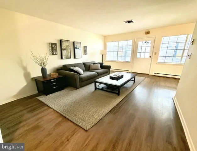 $159,000 | 842 Inverness Court, Lakewood, NJ 08701