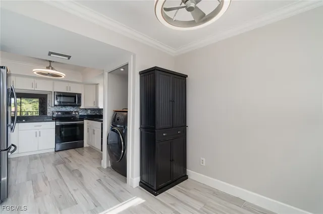 $268,000 | 4321 Country Club Boulevard, Unit 207, Cape Coral, FL 33904