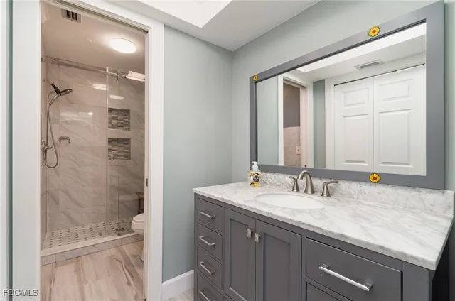 $268,000 | 4321 Country Club Boulevard, Unit 207, Cape Coral, FL 33904