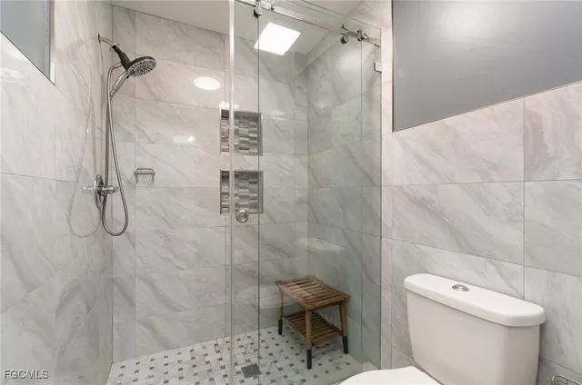 $268,000 | 4321 Country Club Boulevard, Unit 207, Cape Coral, FL 33904