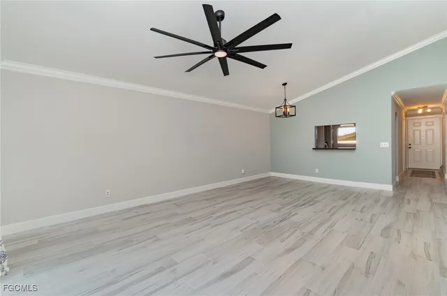 $268,000 | 4321 Country Club Boulevard, Unit 207, Cape Coral, FL 33904