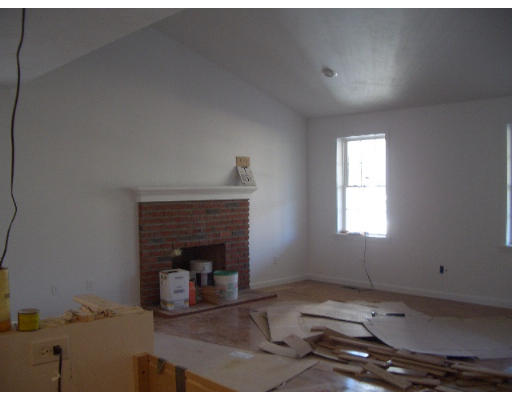 39 Donovan Road North Brookfield, MA 01535 - Photo 4 of 10 Gallery Image 4