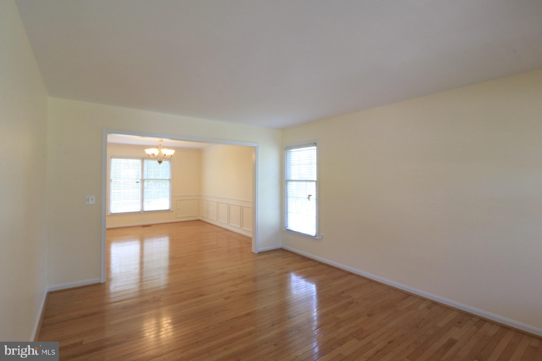 1026 Bexhill Drive Frederick, MD 21702 - Photo 3 of 4