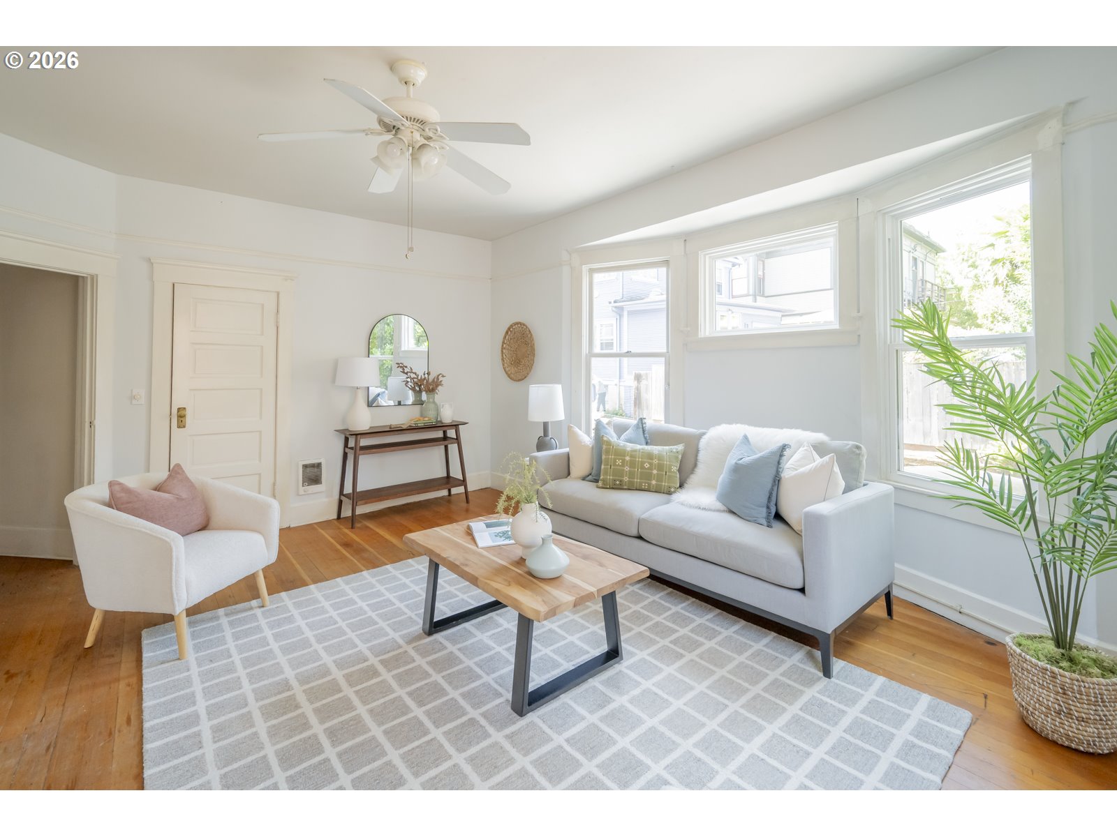 2127 Northwest Irving Street, Unit 105 Portland, OR 97210 - Photo 9 of 32