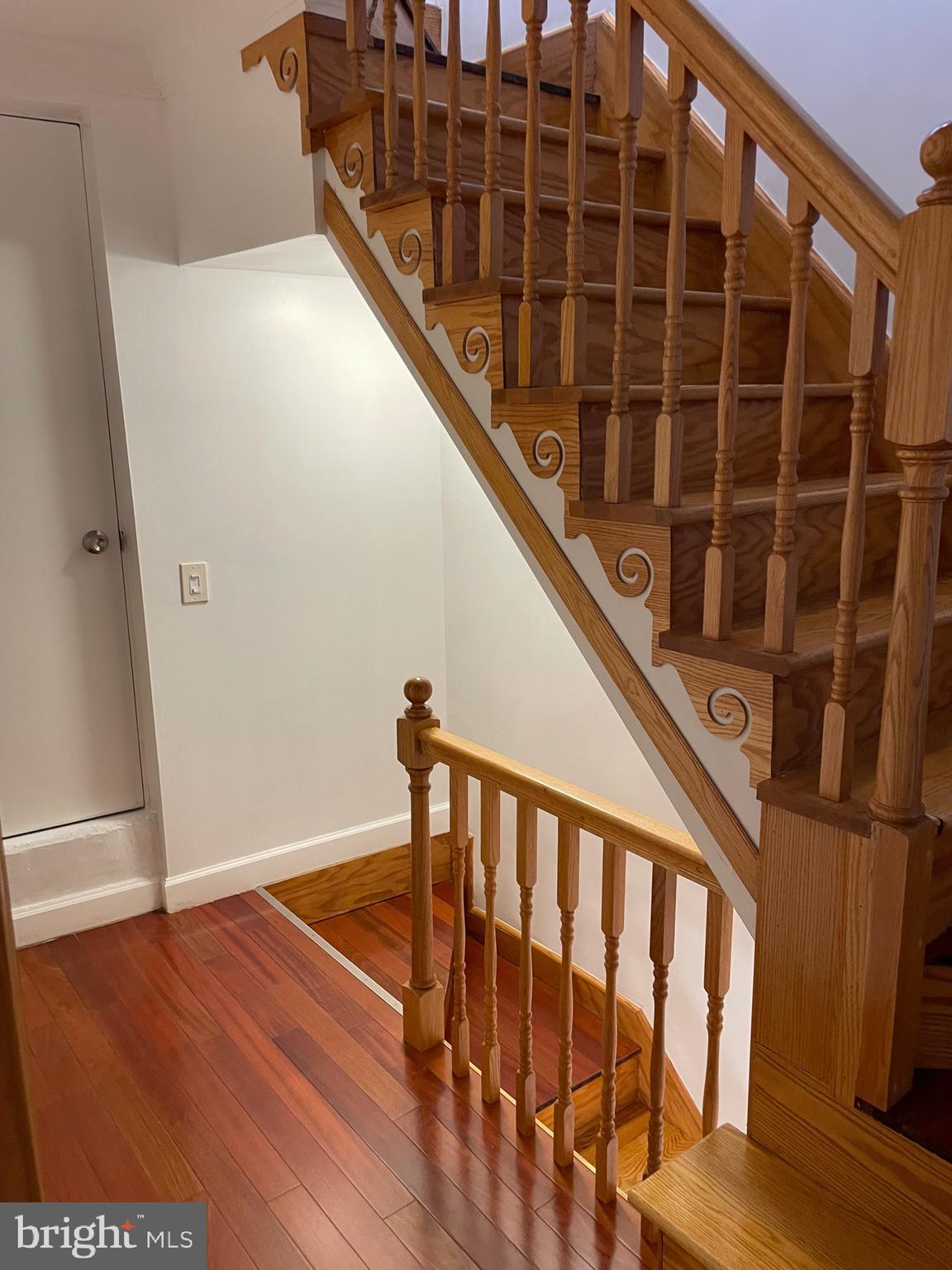 813 Federal Street Philadelphia, PA 19147 - Photo 9 of 28 a view of entryway