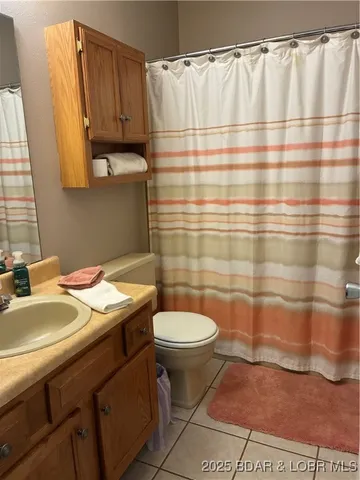 $285,000 | 611 Lazy Days Road, Unit B12, Osage Beach, MO 65065