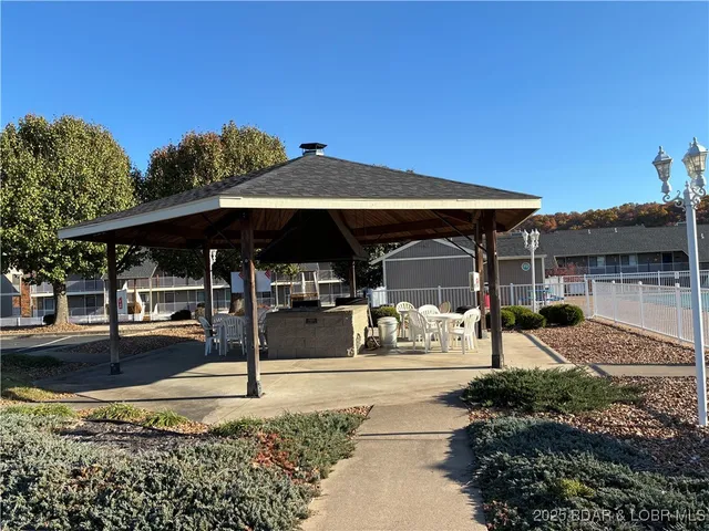 $285,000 | 611 Lazy Days Road, Unit B12, Osage Beach, MO 65065