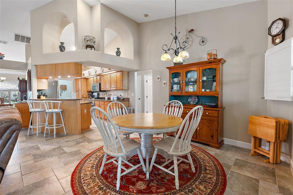 605 4th Street West Tierra Verde, FL 33715 - Photo 13 of 37