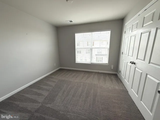 $2,950 | 25215 Split Creek Terrace, Chantilly, VA 20152