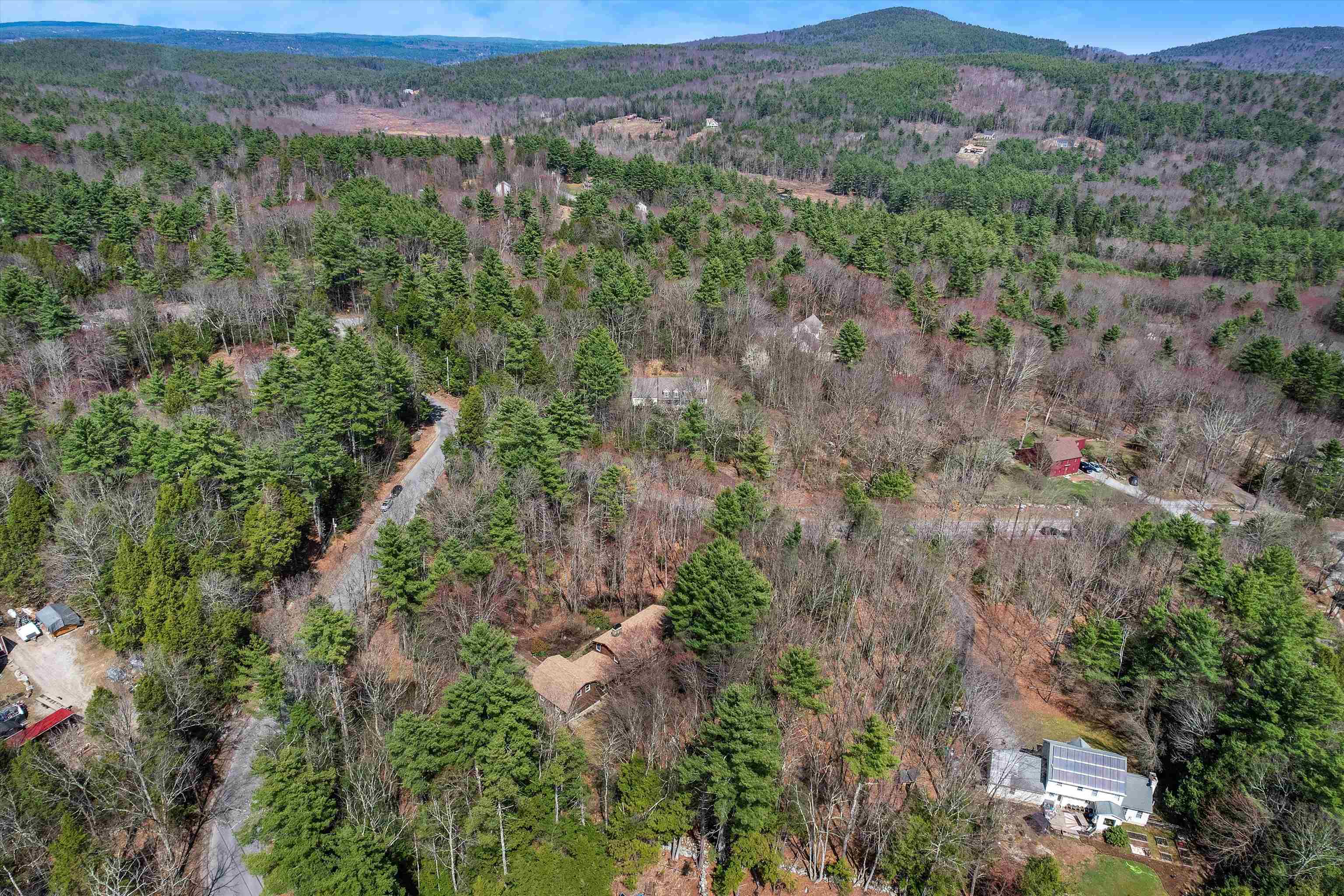 370 McCurdy Road New Boston, NH 03070 - Photo 36 of 44