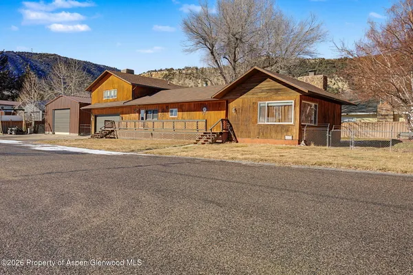 $635,000 | 825 Cleveland Street, Meeker, CO 81641