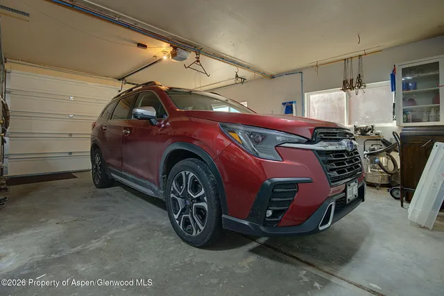 $679,000 | 825 Cleveland Street, Meeker, CO 81641