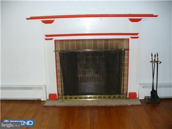 145 Conestoga Road Malvern, PA 19355 - Photo 5 of 12 Gallery Image 5