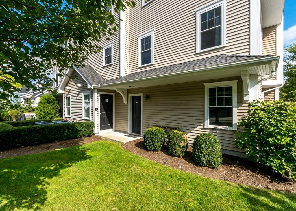 30 Webster Street, Unit 4 Needham, MA 02494 - Photo 21 of 21