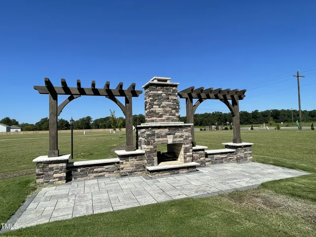 $349,000 | 48 Spirit Spgs Road, Smithfield, NC 27577