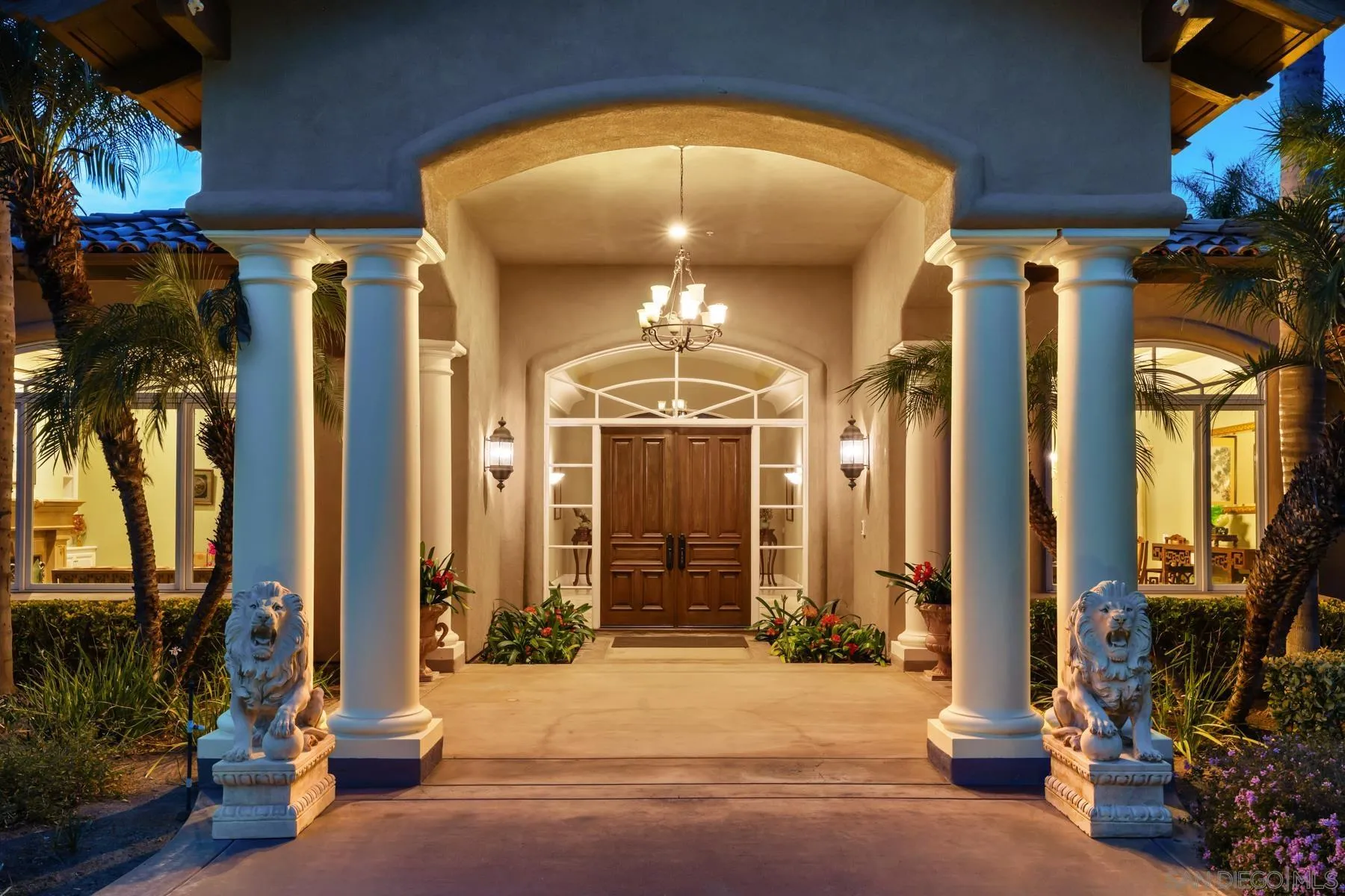 18050 Rancho La Cima Corte Rancho Santa Fe, CA 92067 - Photo 10 of 57