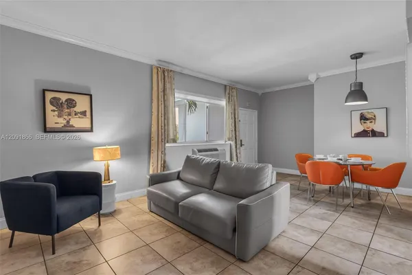 $1,850 | 8100 Harding Avenue, Unit 509, Miami Beach, FL 33141