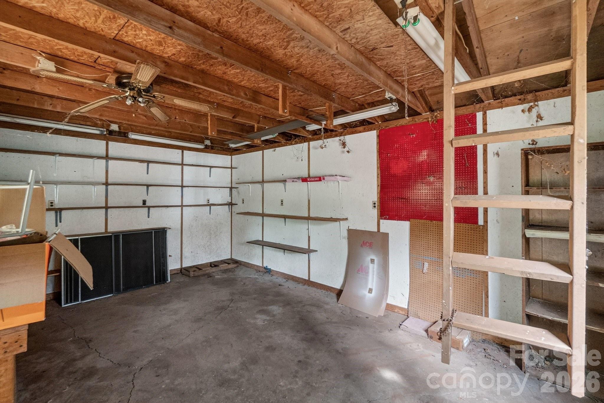 710 Twin Oaks Road Davidson, NC 28036 - Photo 32 of 39 Gallery Image 32